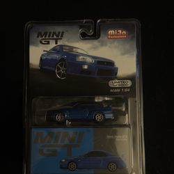 GTR R34 Mini GT Diecast