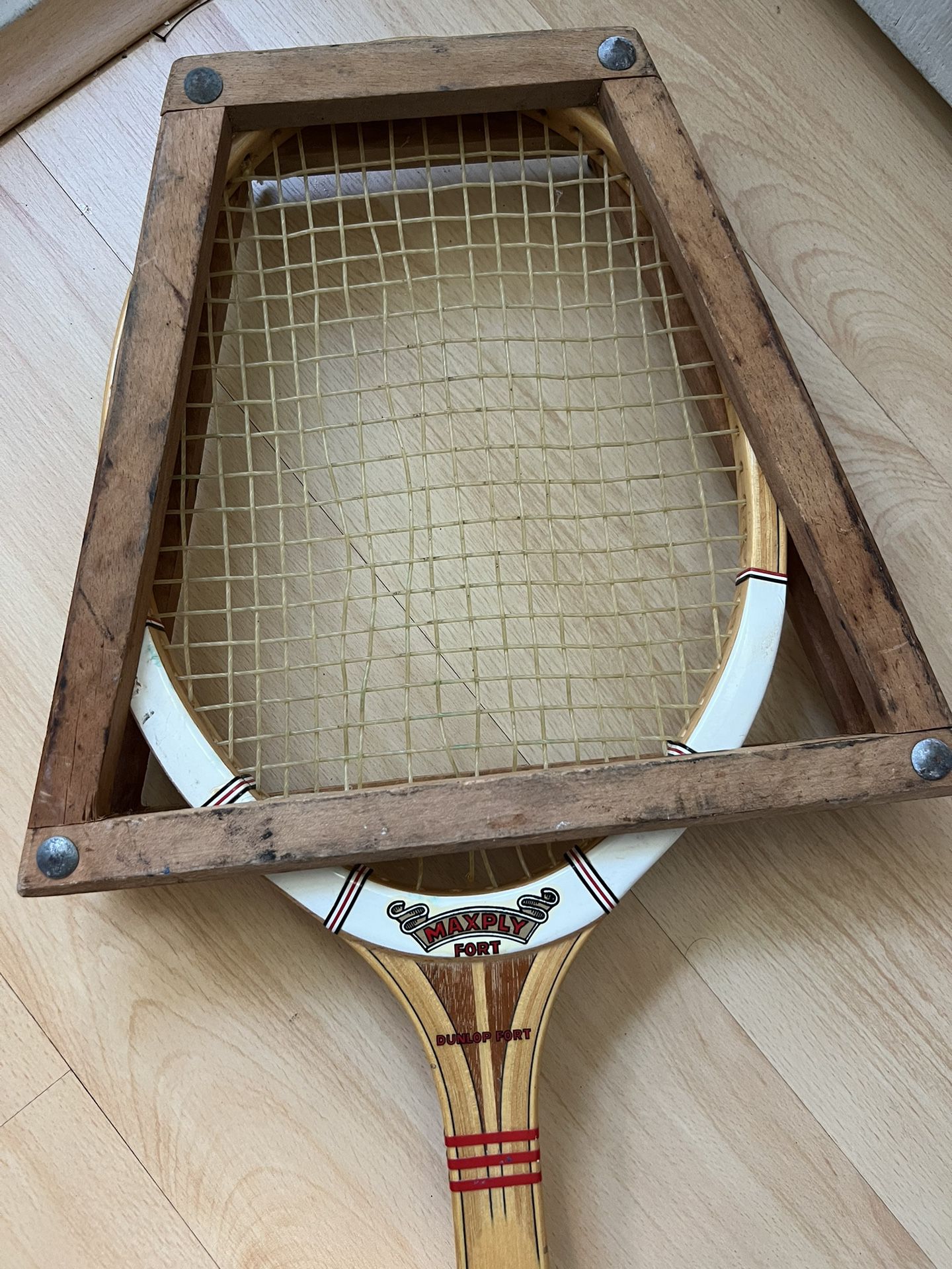 Dunlop Maxply Fort 80s Wood Tennis Racket