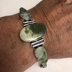 Free Shipping. Larsonite 925 Sterling Silver Bracelet