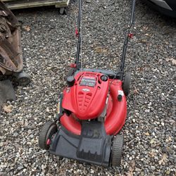 Troy Bilt Lawnmower 