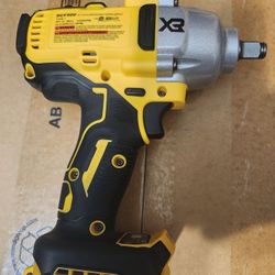 20v DeWalt impact wrench 1/2in tool only