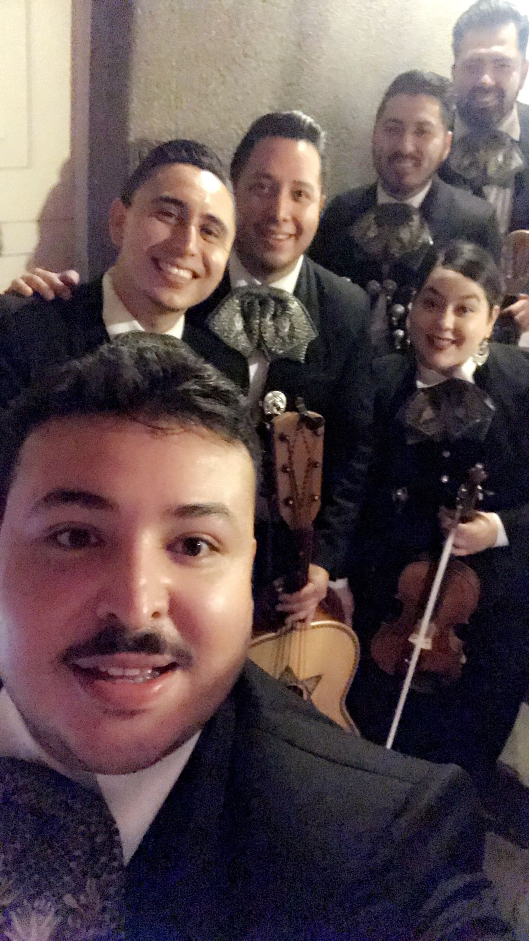 Memorable Mariachi sangre del bajio 🔥🐶500$$ Festeja una serenata memorable precios especiales con voces que te llenarán el Corazón de un valioso