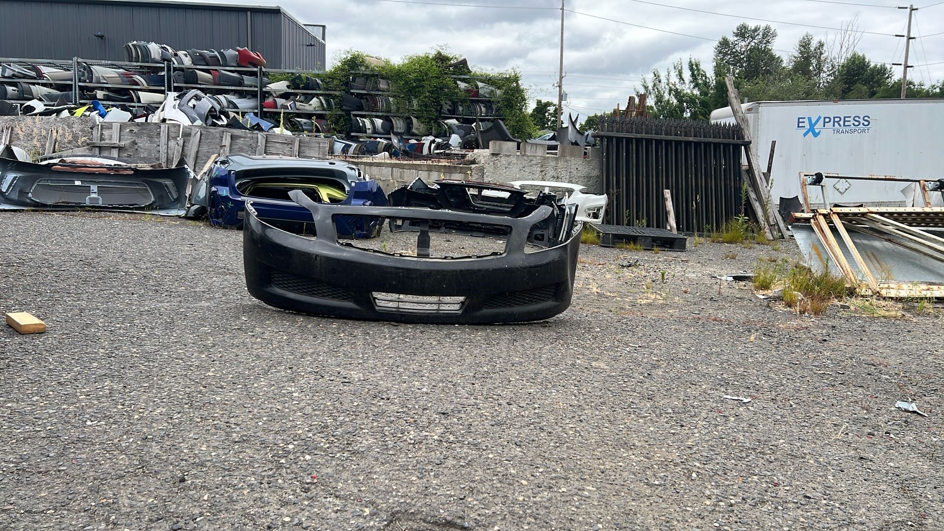 2007 To 2008 Infiniti G35 Front Bumper #B562 IN1000 234