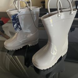 New Size 7 Toddler Boots 