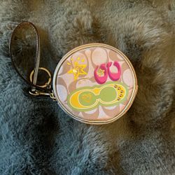 Coach Circle Wallet 