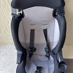 Kids Car Seat $10