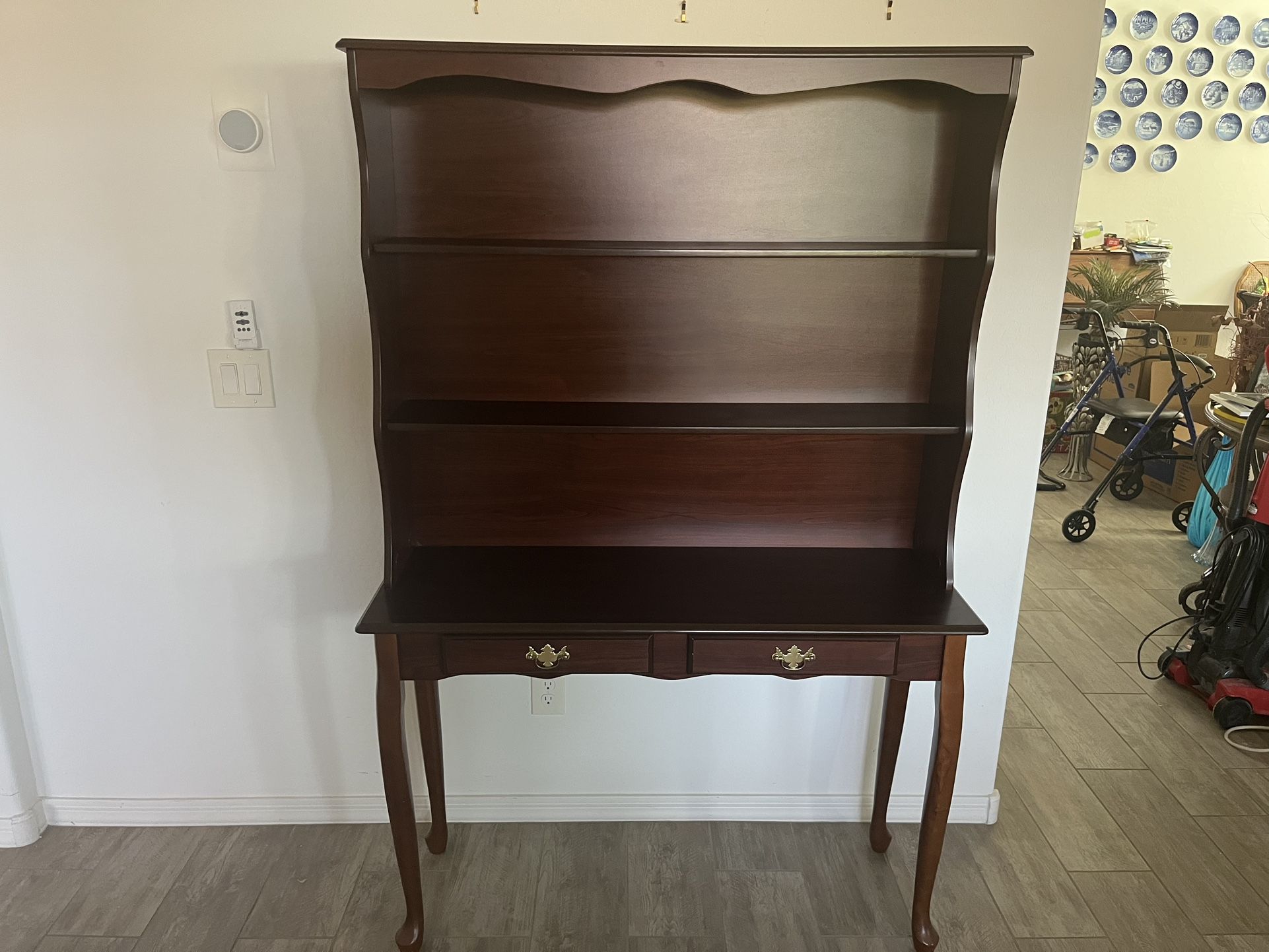 Desk Unit