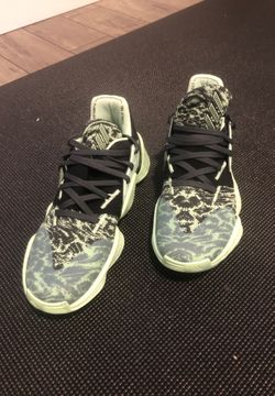 Harden Vol 4 size 10.5