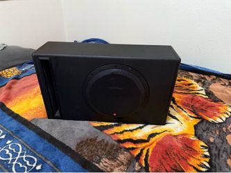 Rockford Fosgate P500-12P 12" Powered Subwoofer and Amplifier - Near Perfect Condition