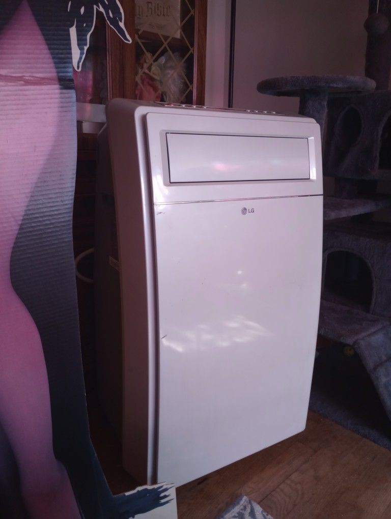 LG Air Conditioner