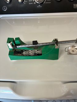 RCBS 502 Reloading scale
