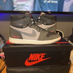 Lightly used Jordan 1 High Gore-Tex Black Infrared