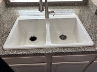 KOHLER Cast Iron White Double -Sink 33X22 with faucet