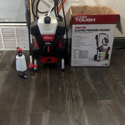1800 psi Pressure Washer 