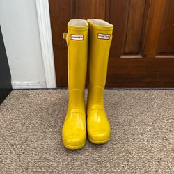 Hunters Yellow Rain Boots 