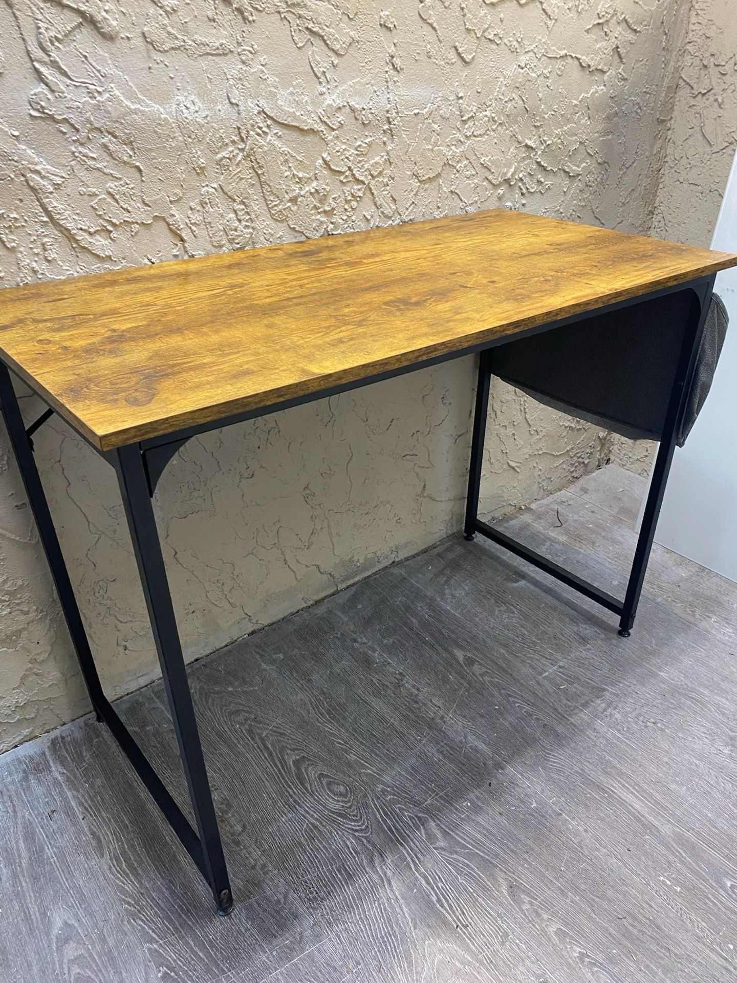 Modern Desk with wood top and black metal frame - Local Delivery for a Fee - See My Other Items ๐