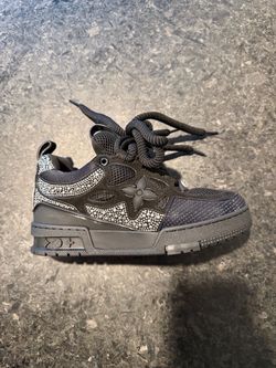 Louis Vuitton women sneakers size 5