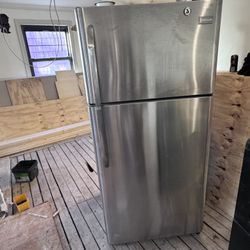 Frigidaire Stainless Steel Refrigerator – $100 (Pickup in Flushing)