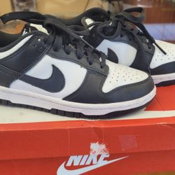 Womens Nike Dunk Low Panda 6.5