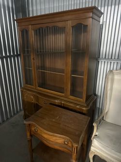 Beautiful antique armoire or dish display great condition