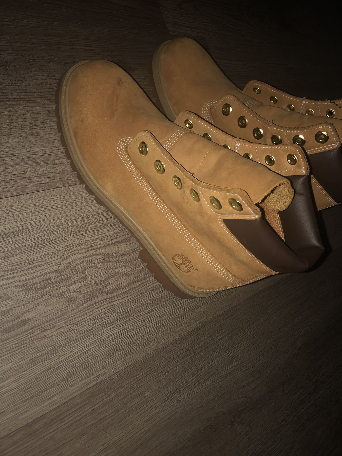 Selling Timberlands No Box Laces