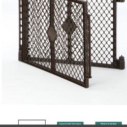 Tri-fold Dog Gate - Expandable
