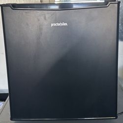 Black Mini fridge 