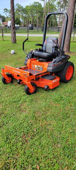 Kubota Zero-Turn Lawnmowers.