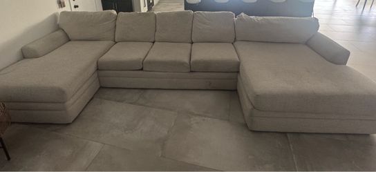 Free Sectional Couch 14ftx6ft