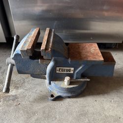 Central Forge Cross Slide 
