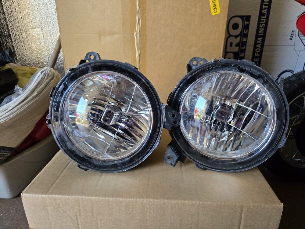 Jeep Gladiator Headlight