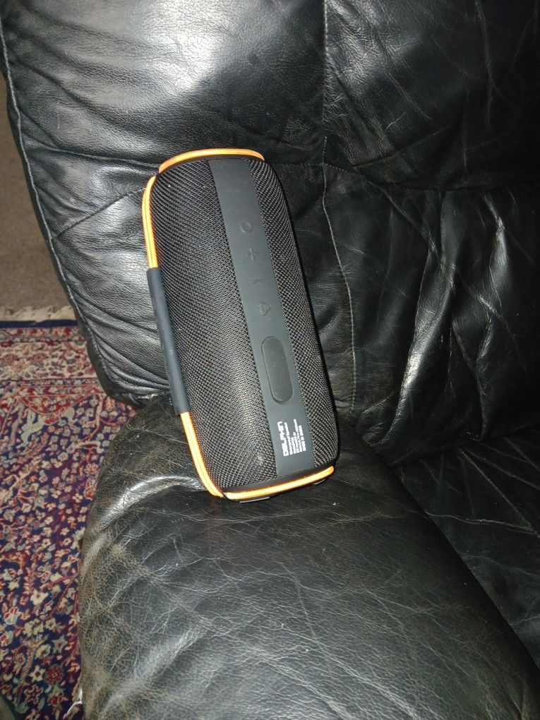 Dolphin Dr60 Waterproof Speaker