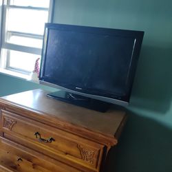 32 Inch Sanyo For Parts 