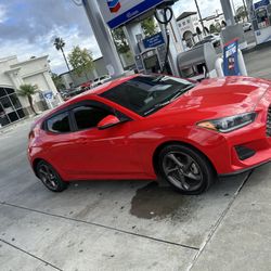 2020 Hyundai Veloster