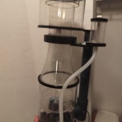 Saltwater protein skimmer
