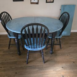 Dining Table And 3 Chairs