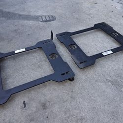 Universal seat brackett's bmw
