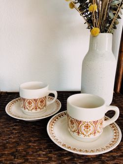 Mid Century Modern Cups