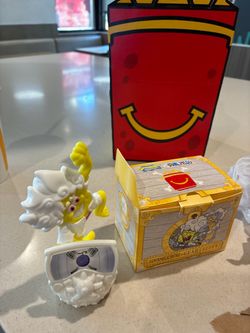 McDonald's SpongeBob x Gear 5 Luffy Happy Meal Toy