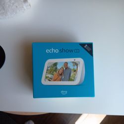Echo Show 5 3rd Generation Brand New