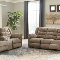 Workhorse Cocoa Reclining Living Room Set

