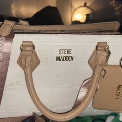 Steve Madden 