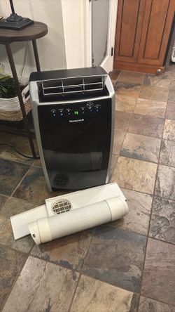 Air conditioner 180$ firm cash only excellent condition no weird issues very clean and absolutely cold will have it plugged in when you arrive