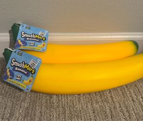 Jumbo SmushMart Squishies - Banana & Pickle
