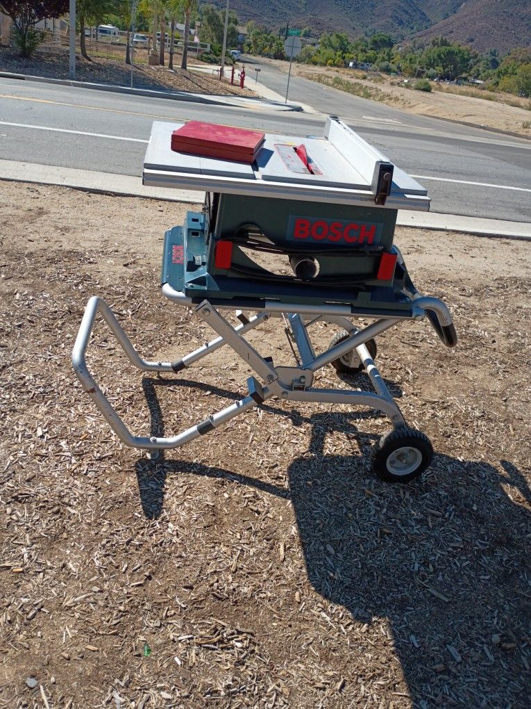 Bosch Portable Table Saw