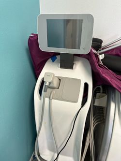 Liposonix system model 2 ultrasound fat reduction