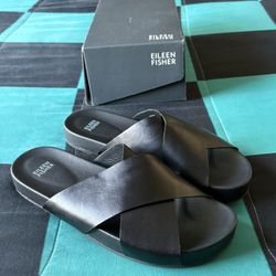 Eileen Fisher Bond Crossover Leather Sandal Size 11M