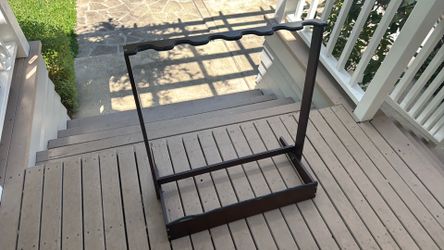 Guitar Stand - 6 Slots $30