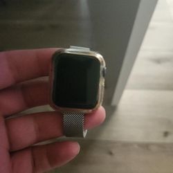 Apple Watch Series 4 W GPS And Cellular