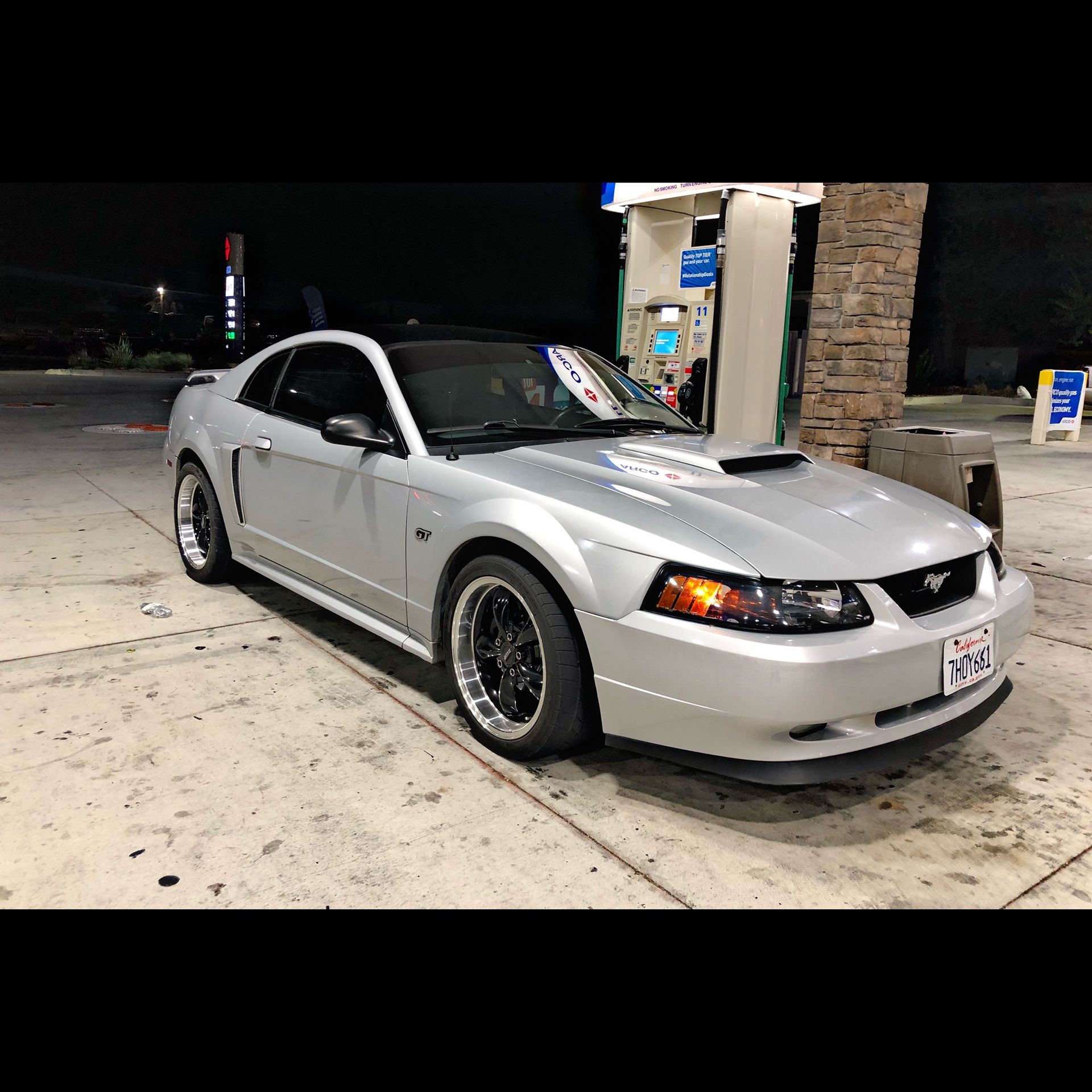 2002 Ford Mustang